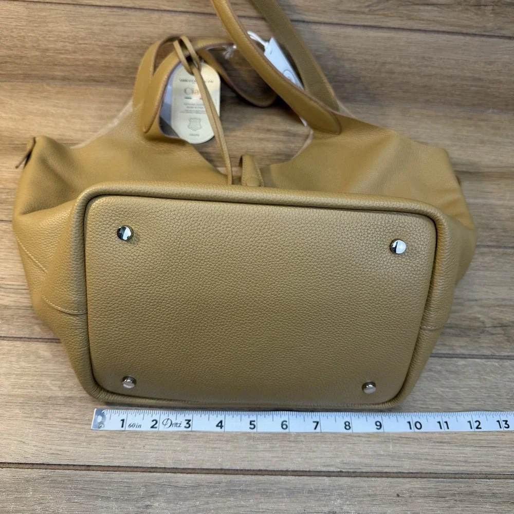 NWT Viola Castellani Tan Leather Hobo Bag Made in Italy Convertible Shopper Tote